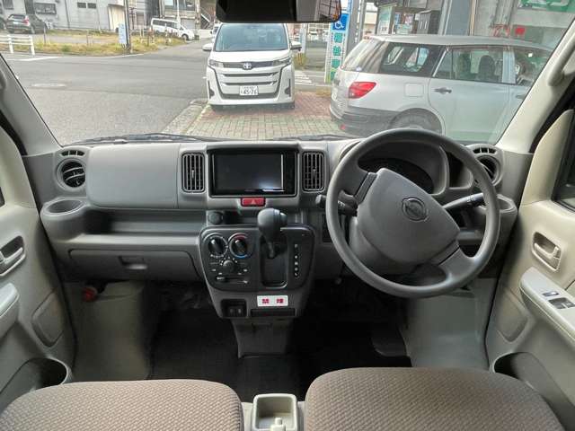 Nissan NV100 Clipper 12