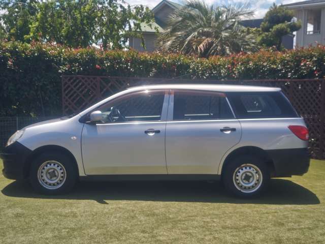 Nissan AD 3