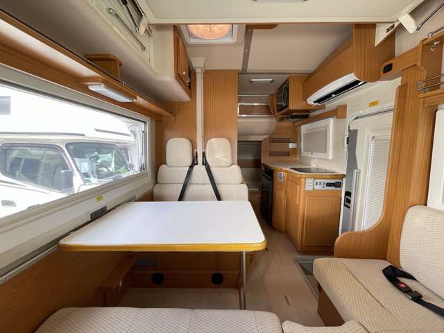 Toyota Camroad 7