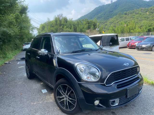 MINI Crossover 6