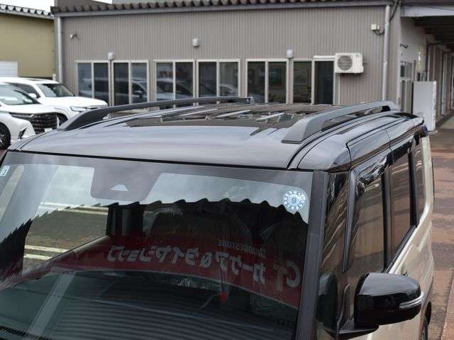 Mitsubishi Delica Mini 10