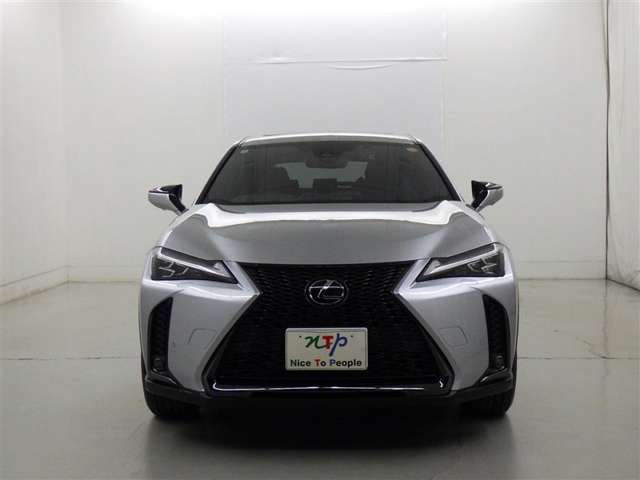 Lexus UX 4