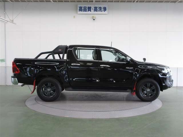 Toyota Hilux 7