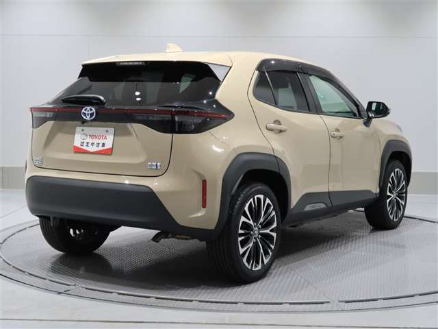 Toyota Yaris Cross 4