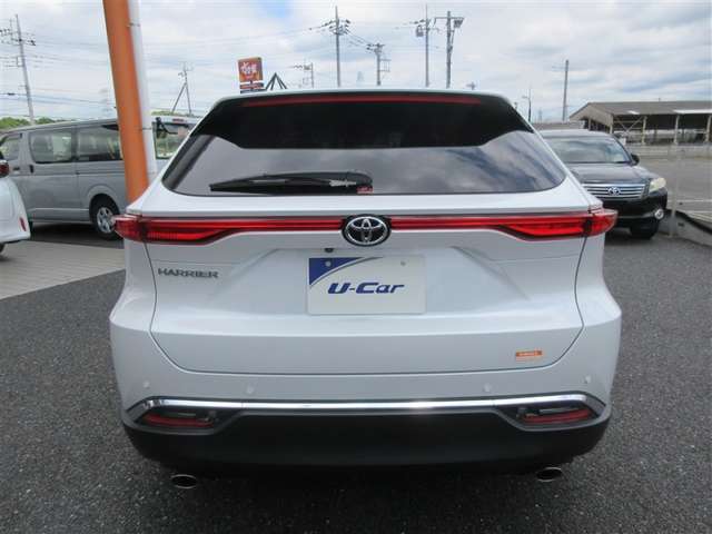 Toyota Harrier 4