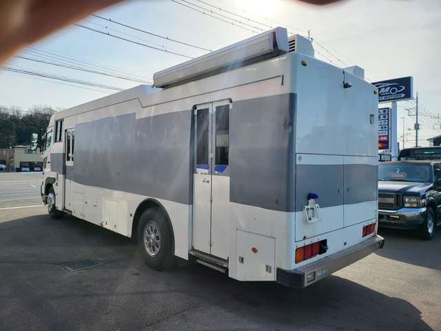 Hino Profia 2