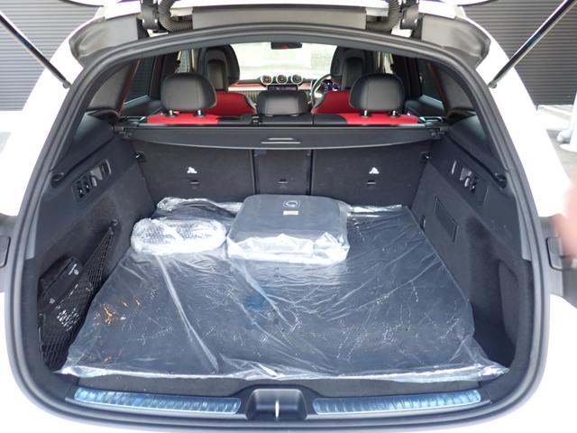 Mercedes-Benz GLC 10