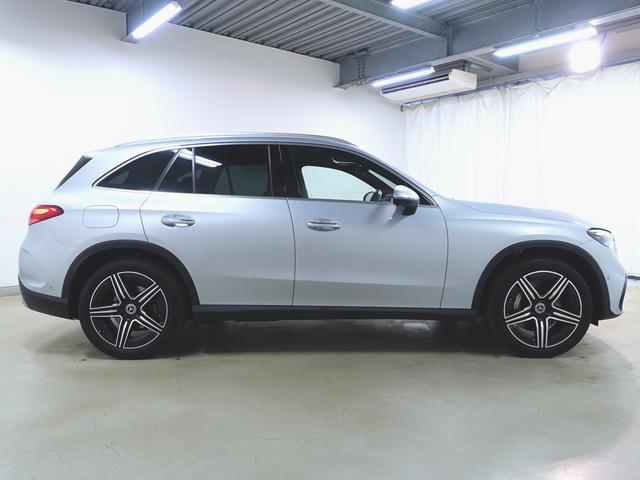 Mercedes-Benz GLC 8