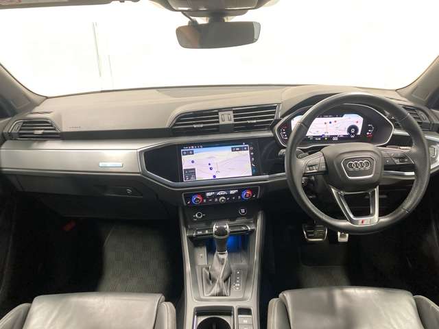 Audi Q3 Sportback 4