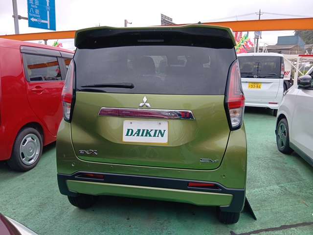 Mitsubishi eK X EV 3