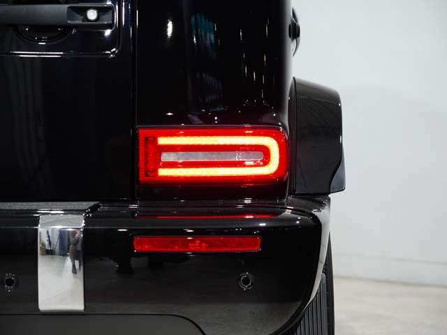 Mercedes-Benz G-Class 7