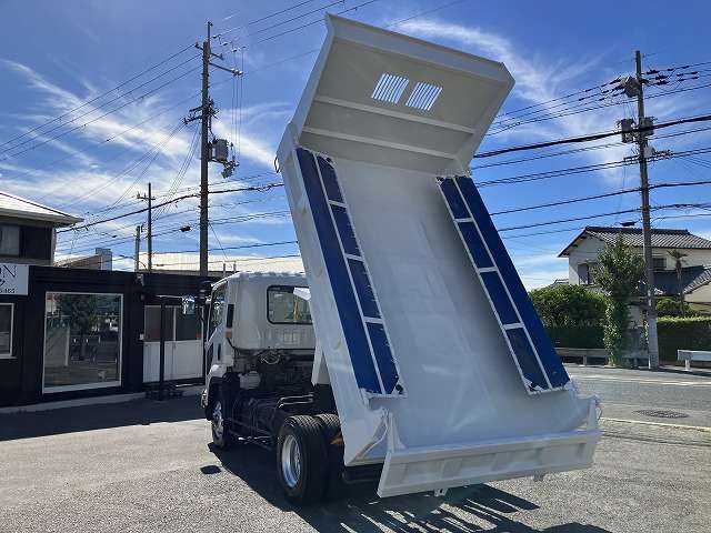 Isuzu Forward 6