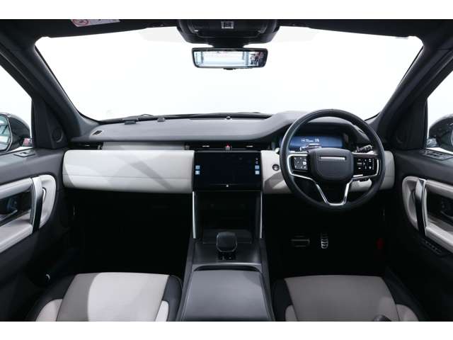 Land Rover Discovery Sport 6