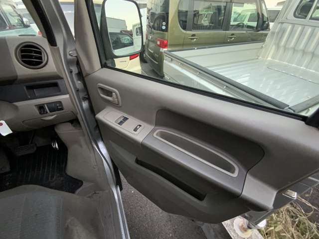 Suzuki Every 12