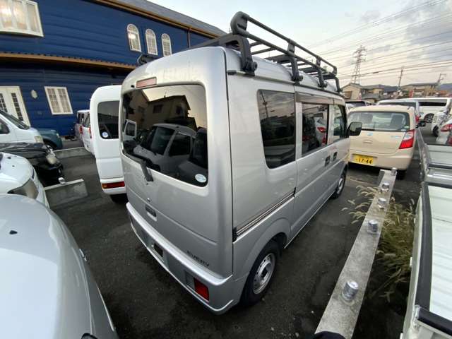 Suzuki Every 4