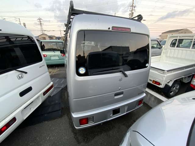 Suzuki Every 5