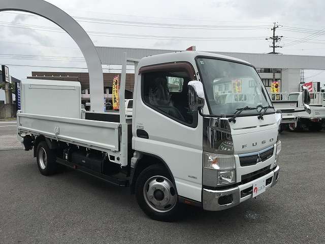 Mitsubishi Fuso Canter 3