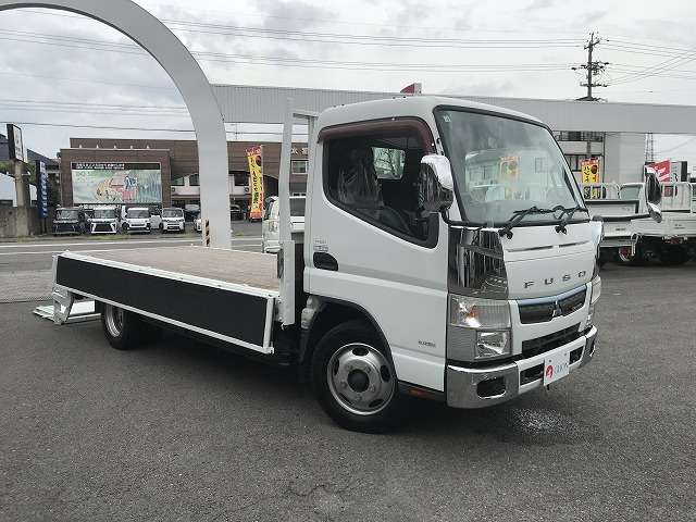 Mitsubishi Fuso Canter 10