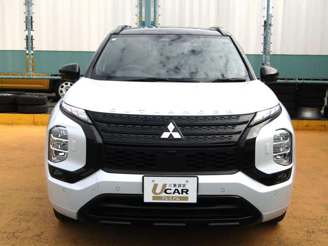Mitsubishi Outlander 4