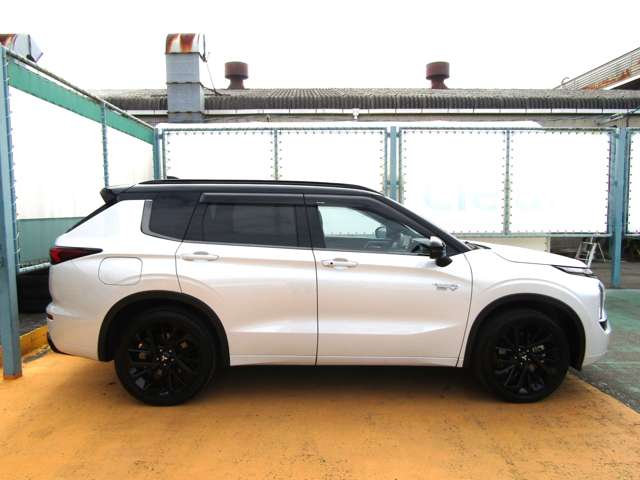 Mitsubishi Outlander 6