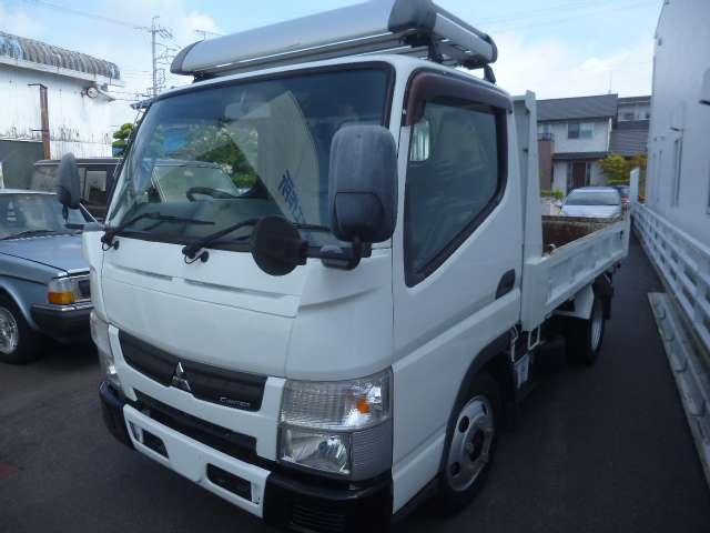 Mitsubishi Fuso Canter 2