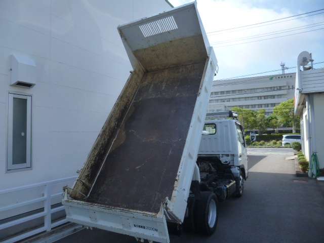 Mitsubishi Fuso Canter 8