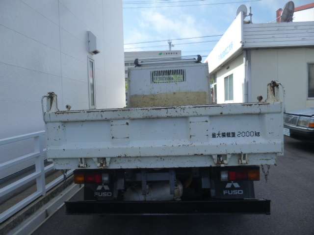 Mitsubishi Fuso Canter 10