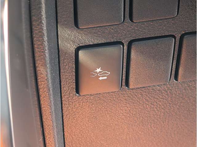 Toyota Alphard 5
