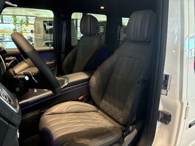 Mercedes-Benz G-Class 12