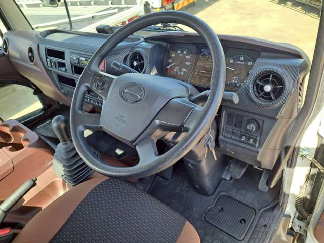 Hino Ranger 9