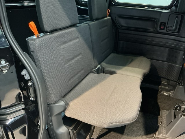 Honda N-VAN 11
