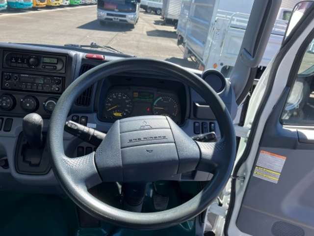 Mitsubishi Fuso Canter 10