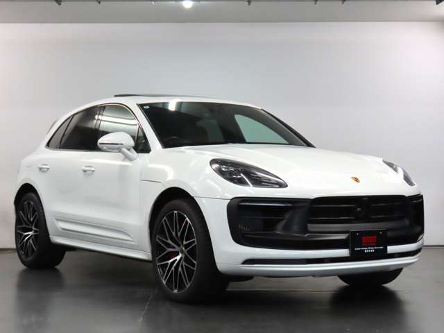Porsche Macan 3
