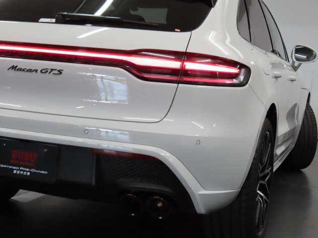Porsche Macan 9