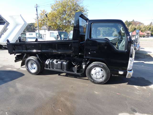 Isuzu Elf 5