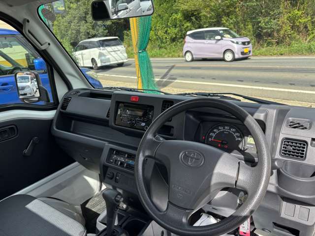 Toyota Pixis Truck 5