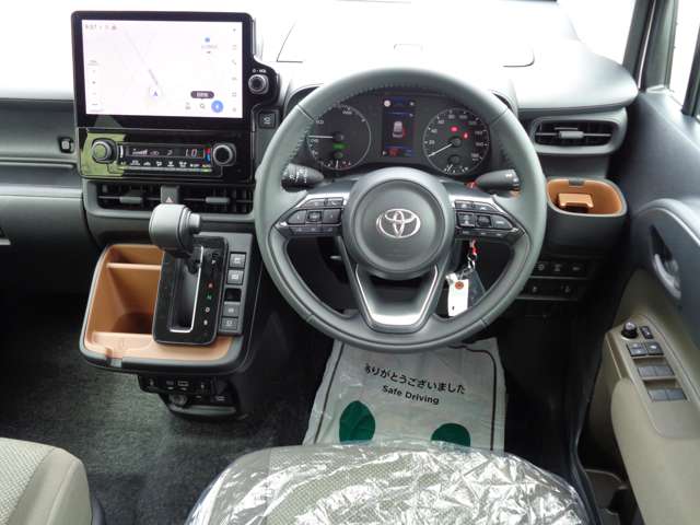 Toyota Sienta 3