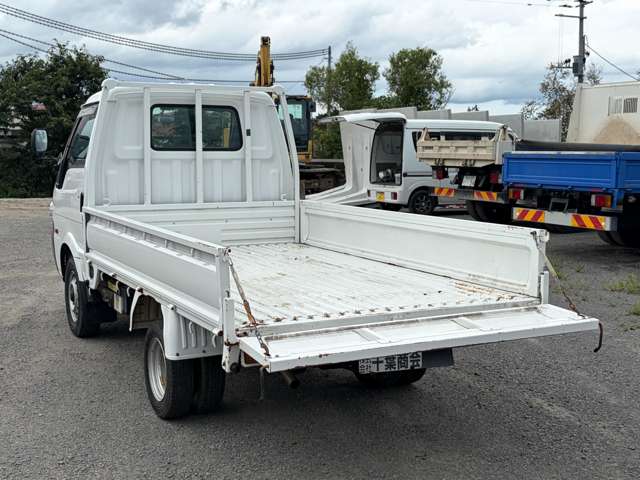Mazda Bongo Truck 12