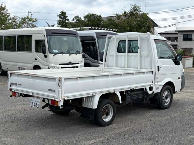 Mazda Bongo Truck 5
