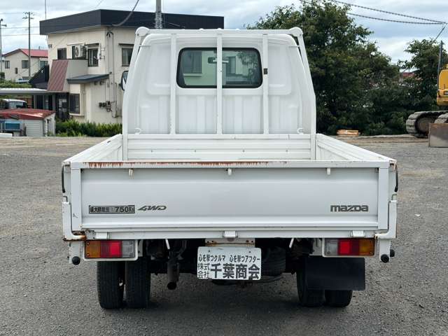 Mazda Bongo Truck 6