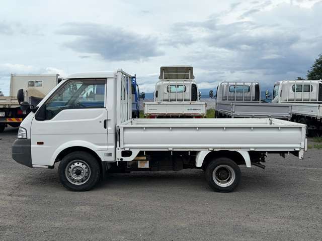 Mazda Bongo Truck 8