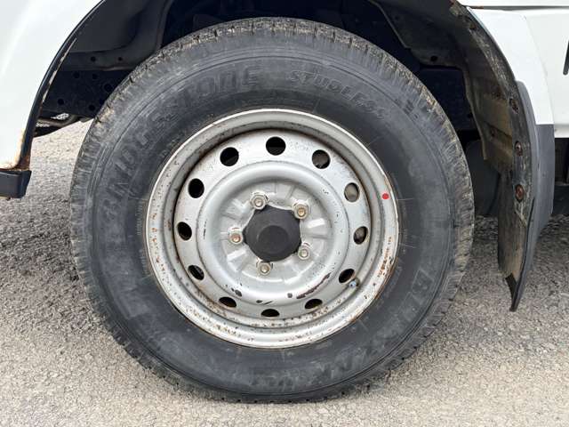 Mazda Bongo Truck 9