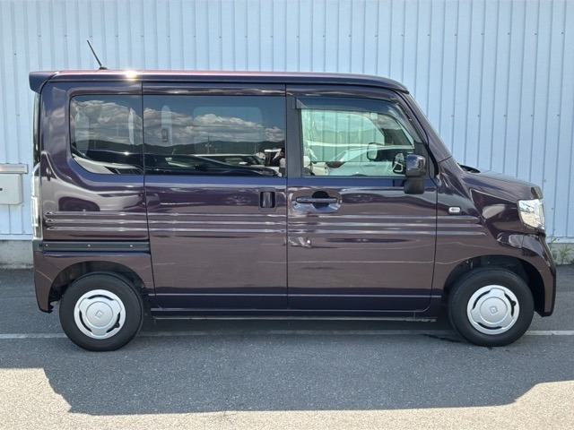 Honda N-VAN 9