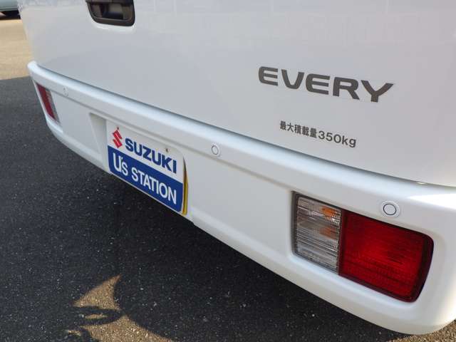 Suzuki Every 8