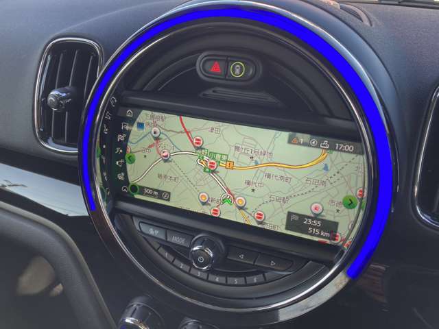 MINI Crossover 8