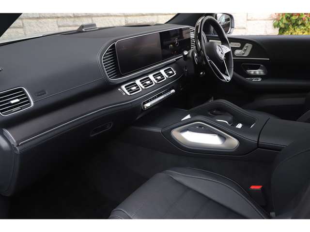 Mercedes-Benz GLS 10