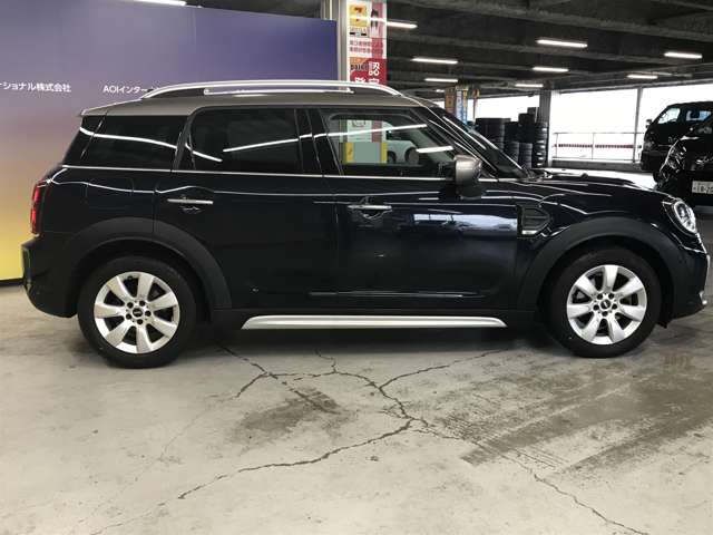 MINI Crossover 10
