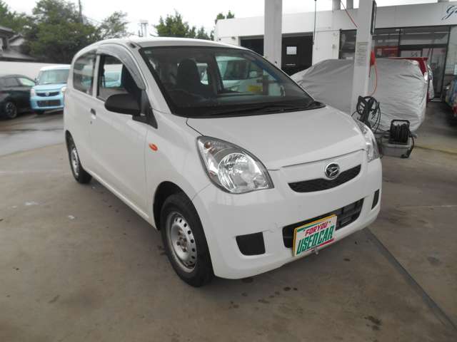 Daihatsu Mira 2