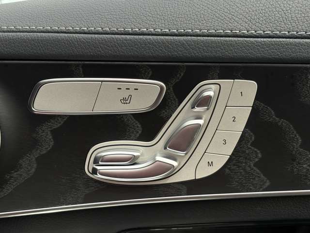 Mercedes-Benz GLC 12