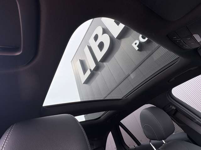 Mercedes-Benz GLC 7